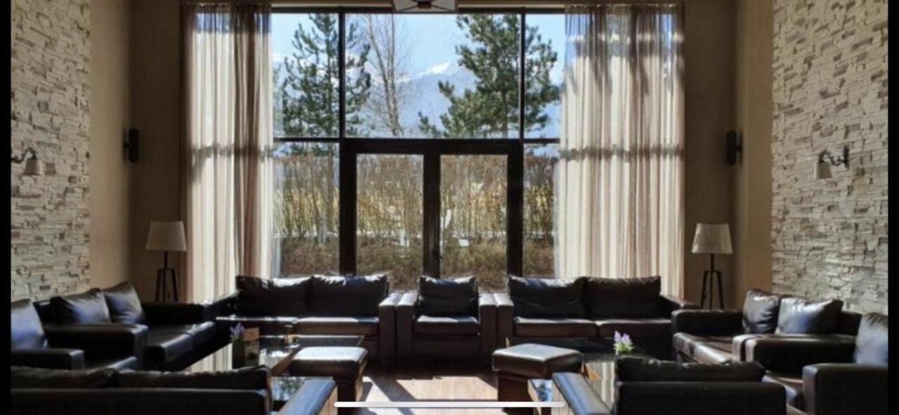 Luxury Apartment Pirin Chalet In Terra Complex Bansko Bagian luar foto